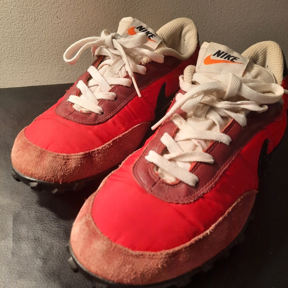 Vintage rare Nike Waffle Racers trainers, mens 9.5 sneakers.